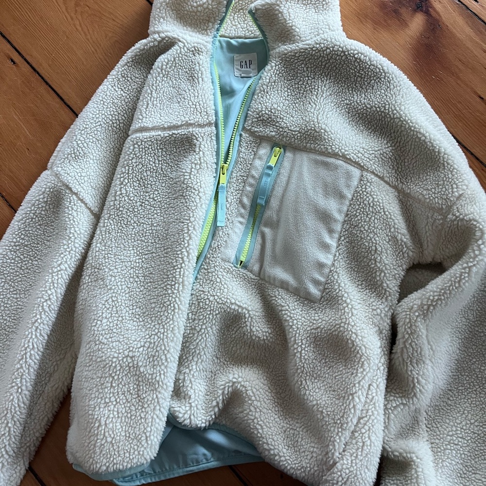 Gap white fuzzy zip jacket